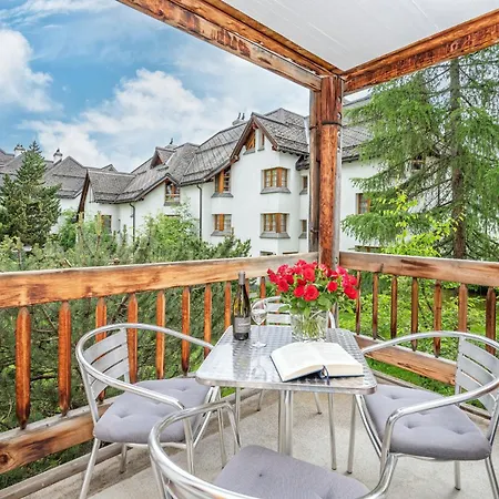 Familienunterkunft Schweizerhof 414 - * Lenzerheide